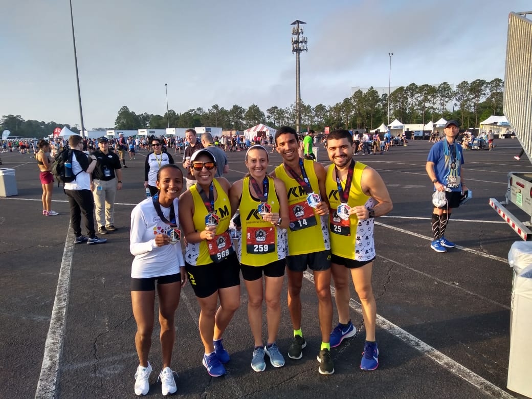 Além de Dicson e Aline, outros dois cearenses se destacaram no grupo com cinco atletas. Socorro Bezerra ficou em 6º lugar da prova feminina e Djalma Castro em 11º da masculina e Andrea Sales, 12º lugar na categoria acima de 40 anos